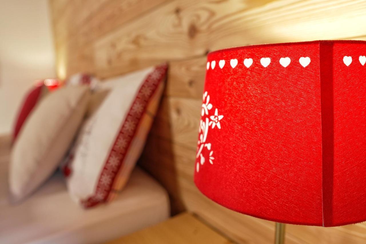 Fohre1748 Hotel Gressoney-La-Trinite Bagian luar foto